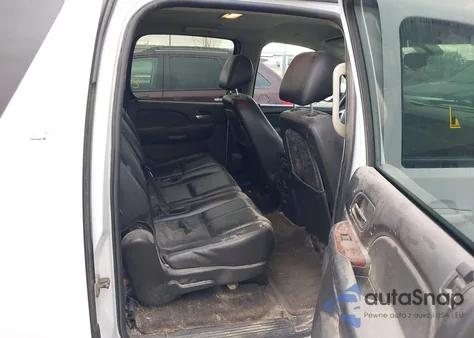 2011 Chevrolet Suburban K1500 Lt from USA, damaged, VIN 1GNSKJE30BR138400